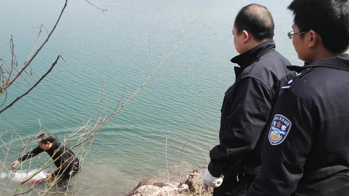 荆门水库证物打捞